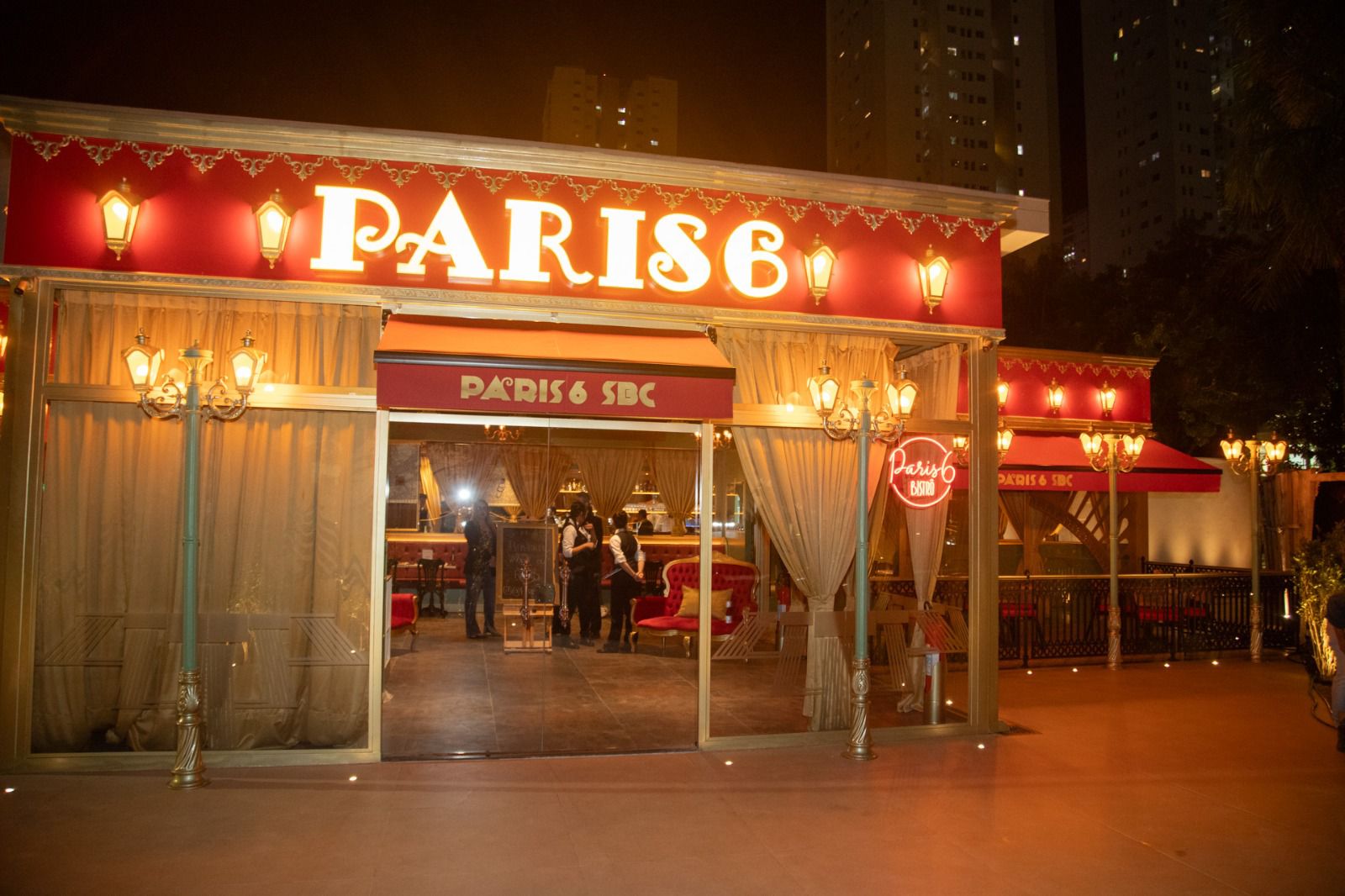 Gastronomia: Paris 6 abre as portas em São Bernardo. Veja vídeos - ABC em  OFF